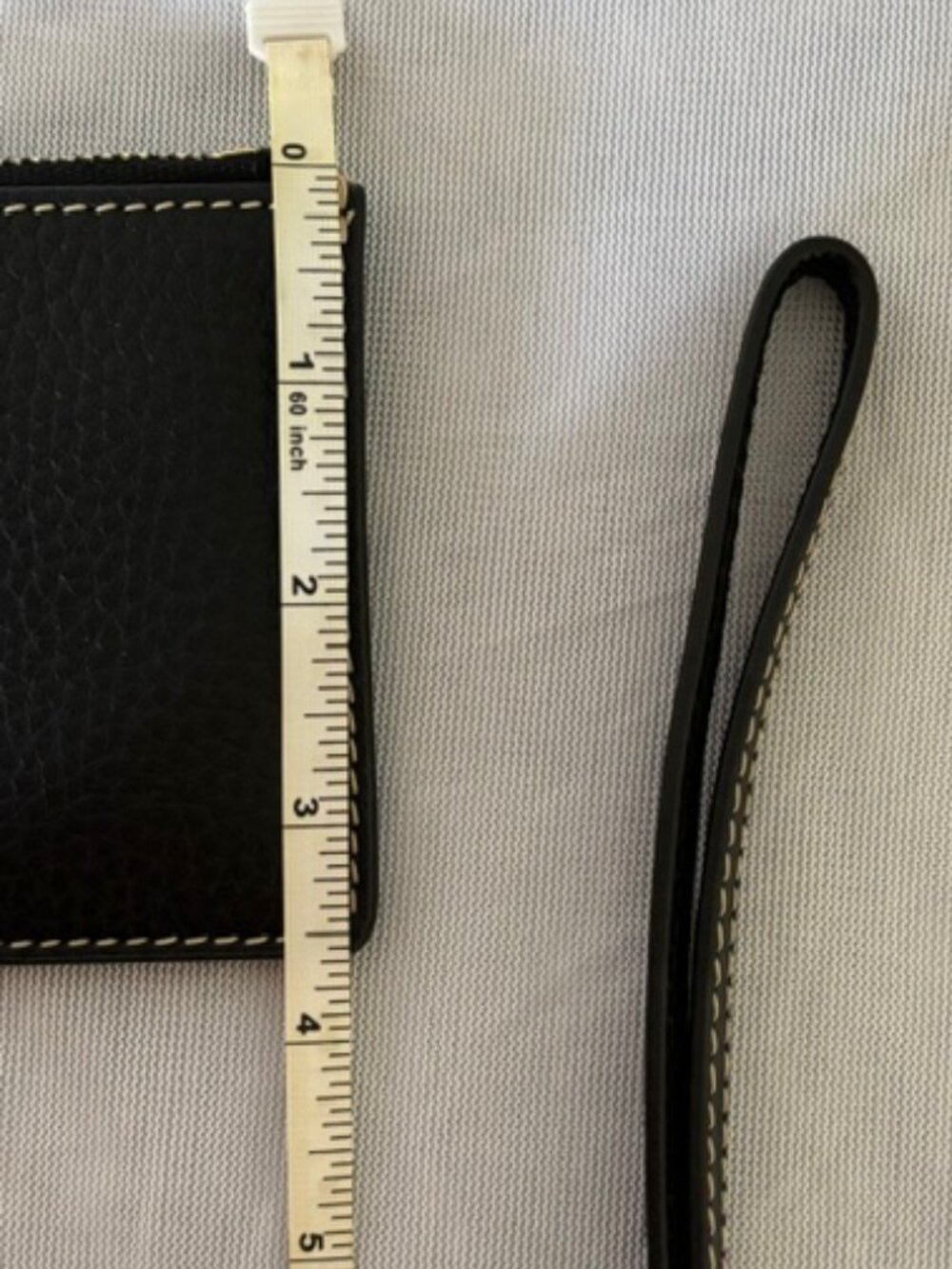 Dooney & Bourke Pebble Grain Zip Top Card Case Wristlet Black - Picture 11 of 12